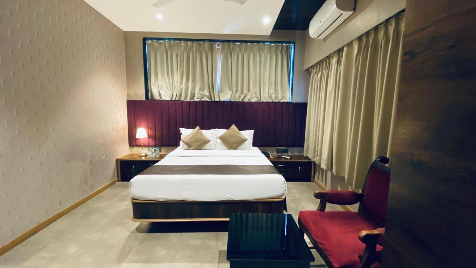 Gulf Hotel Mumbai- The Boutique Hotel Colaba Mumbai Exterior photo
